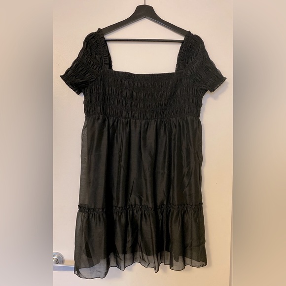 H&M Short sleeve black dress - Picture 2 of 3